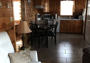 Sunset Cottage #1 near beaches, golfing, trails, shopping and local attractions!
