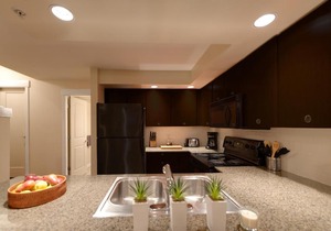 Three-Story Townhouse in Yaletown