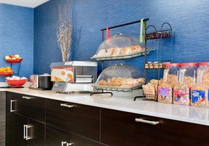 Travelodge by Wyndham Windsor