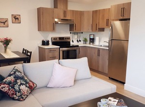Broomhill Getaway | Sooke