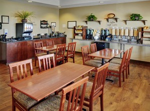 Lakeview Inns Slave | Slave Lake