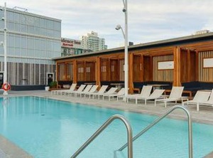 Cn | Toronto Entertainment District
