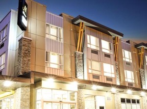 Mstar Hotel | Kitimat