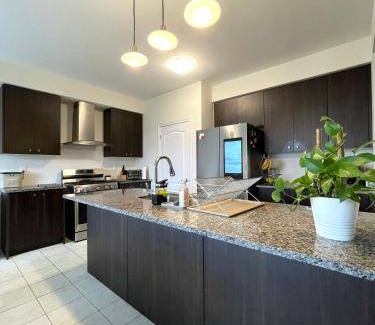 Thorold Bed & Breakfast | 1000 m² Bed and breakfast ∙ 2 bedrooms ∙ 6 guests