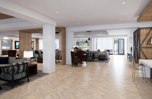 Dawson Creek Hotel | 800 m² Hotel ∙ 2 bedrooms ∙ 10 guests