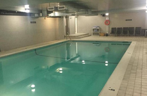 Downtown Vancouver Hotel | 84 m² Hotel ∙ 127 guests