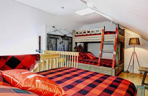 Stoneham Apartment | Apartment ∙ 2 bedrooms ∙ 8 guests