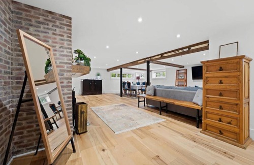 Burlington Apartment | Apartment ∙ 1 bedroom ∙ 3 guests