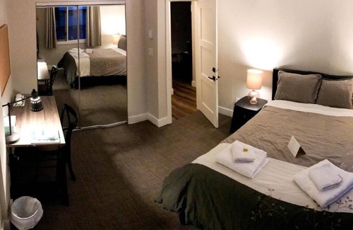 Stewart House | Bearvalley Guesthouse