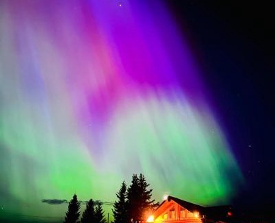 Lac La Hache House | Cariboo Log Guest House