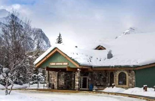 Lake Louise Apartment | Great Location! Access to Amazing Amenities
