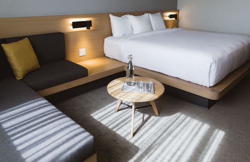 Downtown Winnipeg Hotel | Inn At The Forks