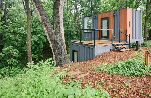 Lincoln House | Inn The Orchard, Valley View, Modern Container