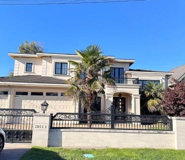 Steveston House | Lavender house