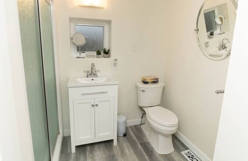 Bloomfield House | Maison Bloomfield - Escape to PEC