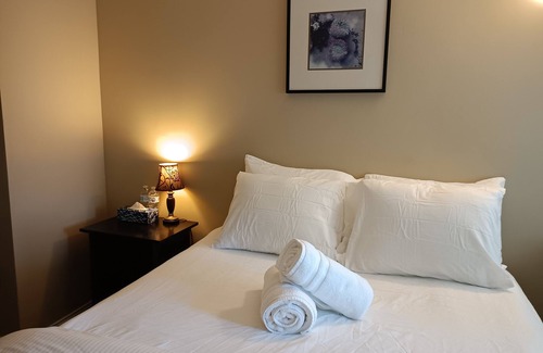Regional District of Nanaimo Hostel | Painted Turtle Guesthouse (Hostel)