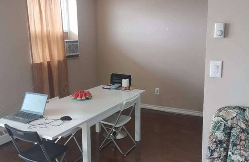 Northeast Mississauga Resort | Private room ∙ 2 guests
