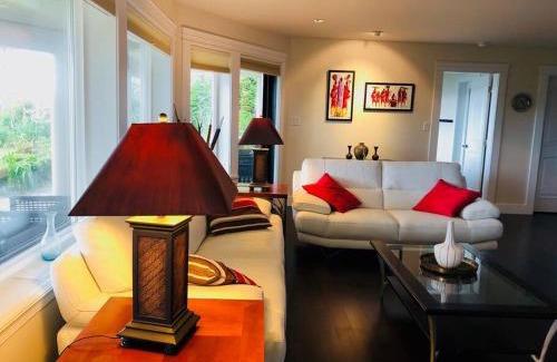 Saanichton Villa | Saanichton Waterfront 2BR suite with superb views