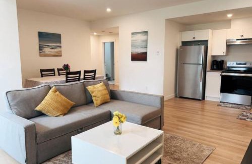 Willoughby Apartment | Sunflower Brandnew Cozy Private Suite