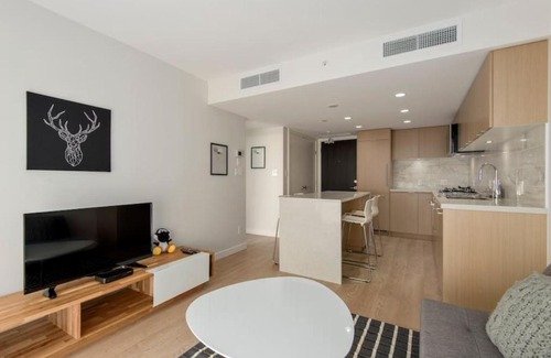 Marpole Apartment | Vancouver Nunavut 2BR Apartment