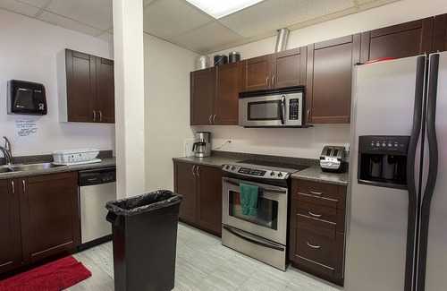 Vernon Hostel | Vernon Hostel