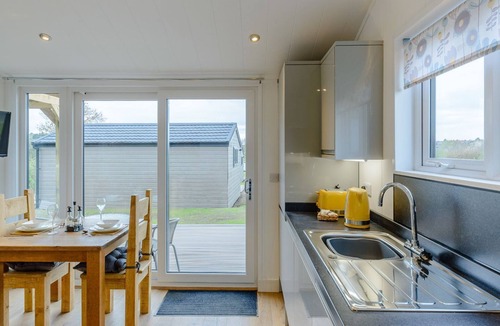 Swadlincote House | 1 bedroom accommodation in Oakthorpe, Swadlincote
