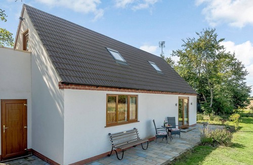 Lincoln Cottage | 1 bedroom accommodation in Dunston, near Lincoln