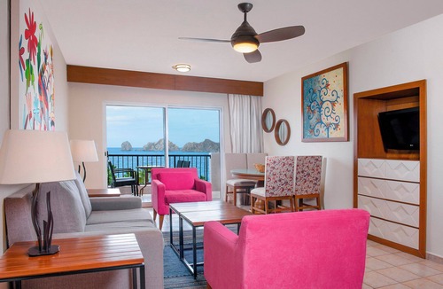 Los Cabos Resort | 1-Bedroom Medano beach 5* resort *HURRY*Only available March 14 to 21, 2026
