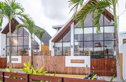 Tumbak Bayuh Villa | 1 Bedroom Rice-field Loft Villa