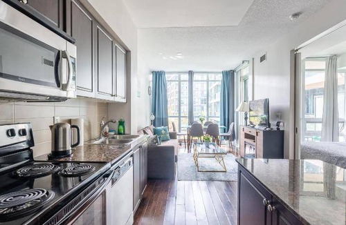 Fort York Apartment | 135 m² Apartment ∙ 3 bedrooms ∙ 8 guests