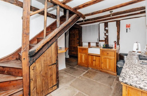 Henley-on-Thames Cottage | 1400Cottage – An enchanting unique stay