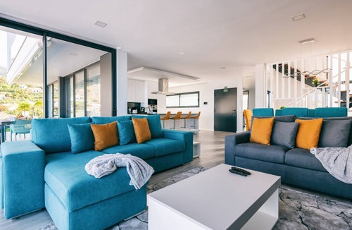 Ribeira Brava Villa | 180 m² Villa ∙ 4 bedrooms ∙ 10 guests