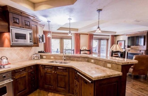 Downtown Resort | 2/2 BEDROOM SUITE ASPEN MOUNTAIN RESIDENCES-POOL-JACUZZI-GYM