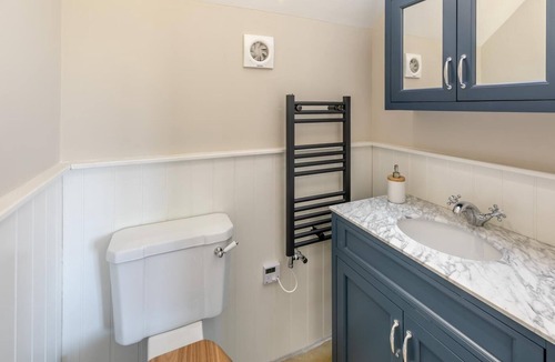 Rampton Cottage | 2 Bed in South Leverton (oc-h32052)