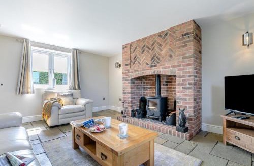 Rampton House | 2 Bed in South Leverton oc-h32052