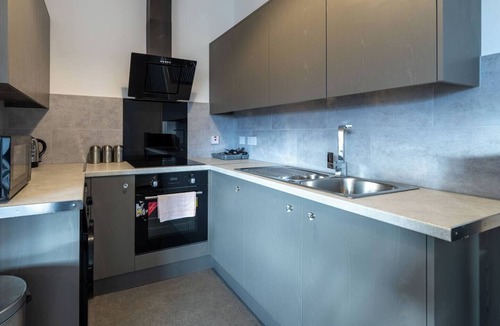 Peterborough Apartment | 2 bed, Parking, Netflix, A1 Road