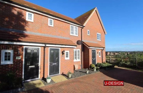 Bedford House | 2 Bed Terraced House Bedford - MK42