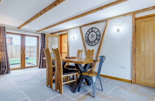 Ashover Cottage | 2 bedroom accommodation in Clay Cross