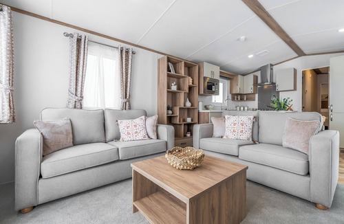 Sawley Ski Chalet | 2 bedroom accommodation in Market Bosworth, near Nuneaton