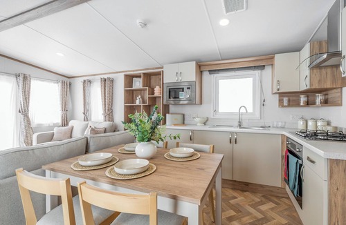 Sawley Ski Chalet | 2 bedroom accommodation in Market Bosworth, near Nuneaton