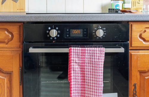 Hackney Apartment | 2 bedroom flat in Hackney, London. Next to several stations and restaurants