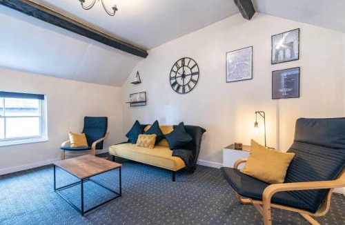 Castle Donington Apartment | 2Bed Contractor Flat - East Midlands Airport - Castle Donington central