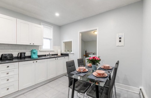 Kirkendall North Apartment | 2BR Apartment close to Trails Parks & Waterfalls