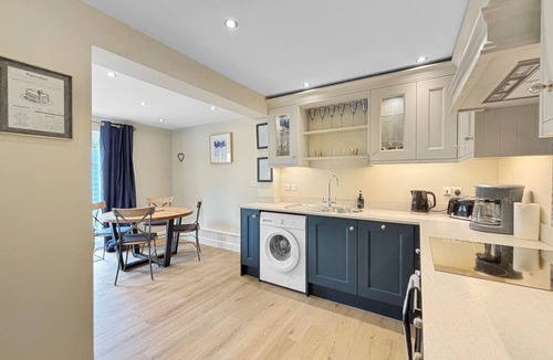 Grantham House | 3 bed cottage sleeps 6 in Harlaxton village