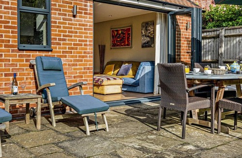 New Forest District Cottage | 3 Bed in Brockenhurst (oc-55301)