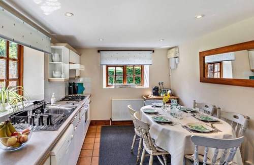 Gawcott Cottage | 3 Bed in Buckingham (oc-94701)