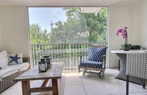 Rock Harbor Condo | 3 bed townhouse with Captain`s quarters! 708 Mariners Club Key Largo
