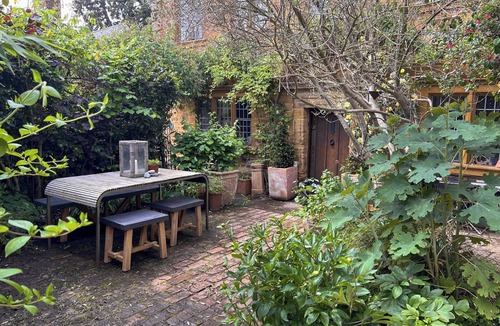 Great Billing Cottage | 3 bedroom accommodation in Great Billing