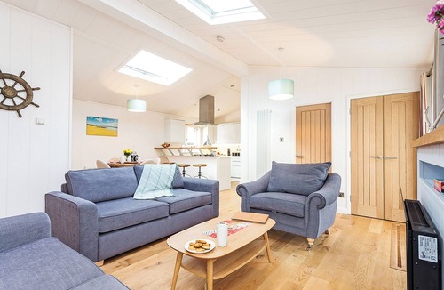 Ryde Ski Chalet | 3 bedroom accommodation in Wootton Bridge, Nr Cowes