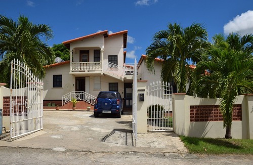 Christie House | 3 Bedroom bunglow + 2Bedroom house adjacent to each other.